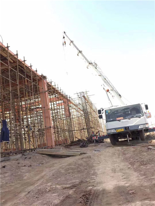 中卫市吊车作业的安全注意事项有哪些？